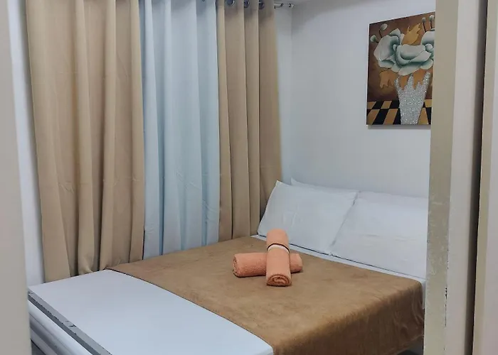 Cozy In Quezon With Private Pool Holiday home *